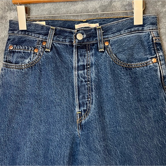 NEW! Levi’s Ribcage Straight Ankle Dark Wash Size 28 W 26 L Premium Denim Jeans - Picture 5 of 16